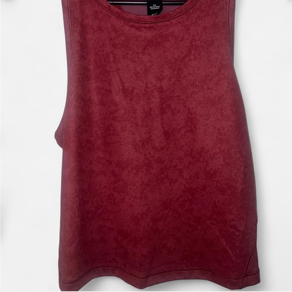 Maroon Racerback Workout Tank - Picture 2 of 3